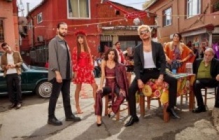 Bu akşam ekrana gelecek "Üç Kuruş"ta kim, kimdir?