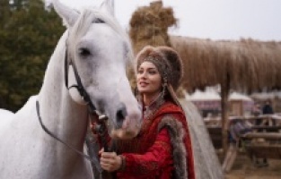 "Alparslan: Büyük Selçuklu" zirveye oturdu