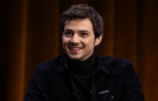 Mert Yazıcıoğlu: “Aynaya bakıp ağlıyordum”