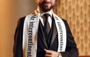 Kainat Güzeli seçilen Darya Kamil tepkilere yanıt verdi