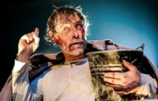 Tatbikat Sahnesi gösterilerine beş oyunla devam ediyor!