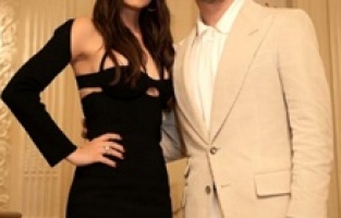 Demet Özdemir'in elbisenin fiyatı belli oldu