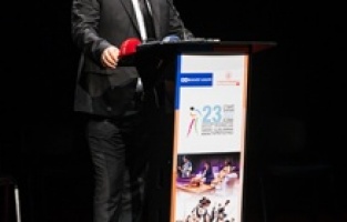 Adana Tiyatro Festivali'nde 23'üncü kez perde zamanı