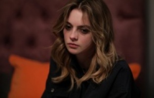 Derin, Asya'nın ağına takılıyor