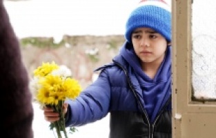 Efe, Melike'nin karşısına çıkıyor