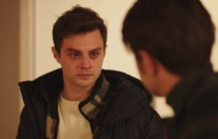 Eren kardeşler birbirlerine tutunmak zorunda