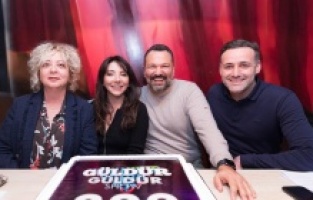 Güldür Güldür Show’dan 300. bölüm kutlaması!