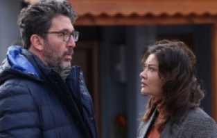 Mihri kendisini bekleyen tehlikeden habersiz