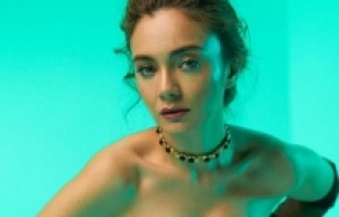 Damla Sönmez: "Tiyatro sahnesini özledim"