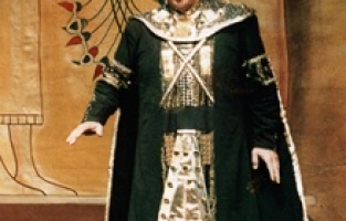 Türk operasının duayenlerinden Tenor Erol Uras’ı anma konseri