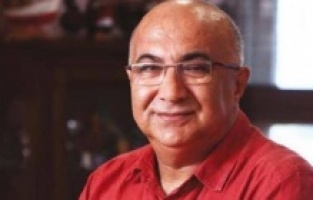 Arif Verimli'den 'göğüs dekoltesi' yorumu