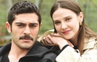 Burak Deniz eski partneri Alina Boz'u unutmadı!