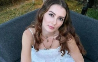 Burcu Özberk: "Yakın zamanda ekranlarda olacağım"