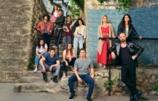 "Gelsin Hayat Bildiği Gibi" yurt dışına açılıyor