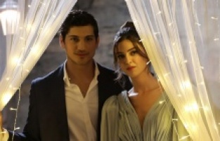 İkilinin sırrı tehlike altında