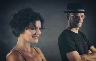 Sıra dışı ikili Le Bang Bang, “Hava Kararınca” Müze Gazhane’de!