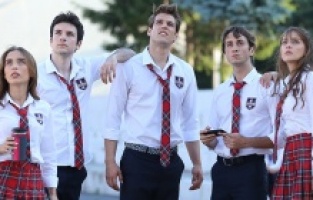 "Tozluyaka" yine zirveye oturdu