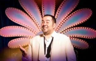 Ata Demirer'in yeni aşkı kim?