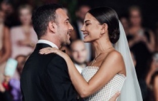 İlk dans için Zeki Müren şarkısı seçtiler!