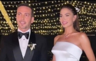 Oğuzhan Koç'un düğün hediyesinin fiyatı dudak uçuklattı