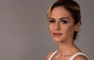 Ünlü oyuncu Sinem Uslu'nun acı günü