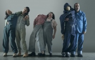 Kundura Sahne’de sezon Şili’den “Taşa Nasıl Dönülür” ile açılıyor