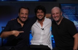 Taner Ölmez ve Serkan Keskin "Çok Akustik"te