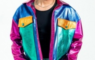 Cem Yenel: "Sezen Aksu yanağımı sıktı"