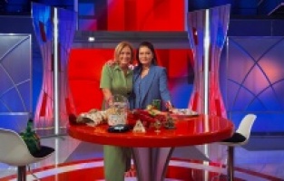 Ceyda Düvenci’nin konuğu Nurgül Yeşilçay