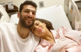 Murat Yıldırım'dan Miray bebekle ilk fotoğraf