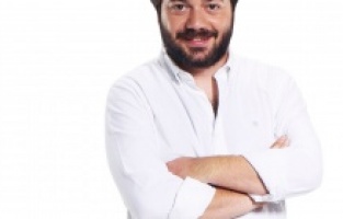 Akustikhane, uzun bir aranın ardından ekranda