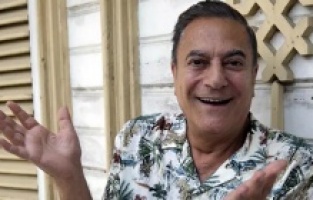 Mehmet Ali Erbil sevenlerini korkuttu