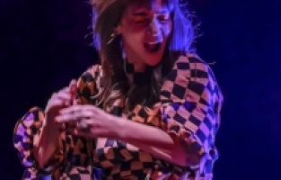 Mengene ve Aylin Aslım'ın yeni teklisi “Kaybederken İnsanı” yayında