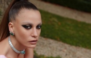 Serenay Sarıkaya'dan Şahmeran açıklaması