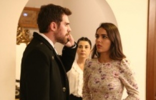 Türkan köşeye sıkışıyor