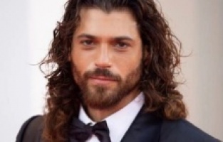 Can Yaman AHBAP'a 250 bin TL bağış yaptı