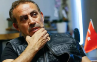 Haluk Levent'ten depremzedelere yardım uyarısı!