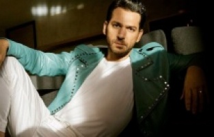 Murat Yıldırım'dan bağış için fasülyelerini satan teyzeye selam