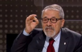 Prof. Dr. Naci Görür deprem bölgesini uyardı