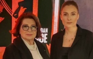 Dr. Gülseren Budayıcıoğlu: "Daralınca lavabo fırçalarım"