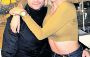 Dilay Korkmaz'dan Faruk Sabancı'ya sert sözler: "Terk edilmenin acısını yaşıyor"