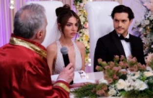 Erhan’ın Sibel’den vazgeçmeye niyeti yok