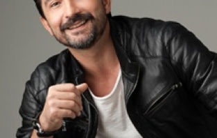 "Kiraz Mevsimi'nde Nilperi Şahinkaya'yla çok sahnemiz oldu, tekrar oynamak isterim"