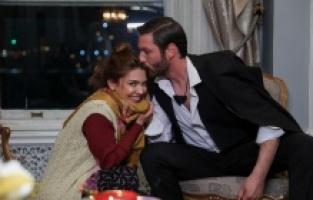 Kumru ve Caner evlliliğine en çok Ender seviniyor