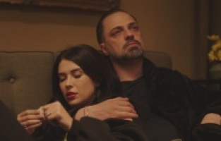 Mert’in babası Sadi mi?