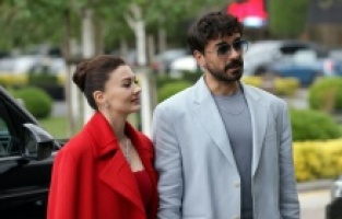 Kraliçe'de Deniz intikamını alabilecek mi?