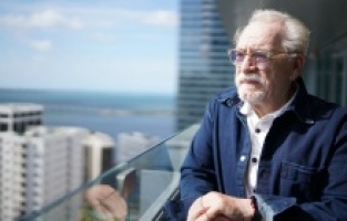 Succession dizisinin yıldız oyuncusu Brian Cox'tan yeni program