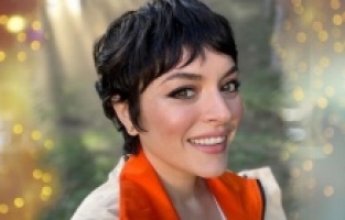 Ezgi Mola'dan hamilelik itirafı: "Henüz bira göbeği gibi hissediyorum"