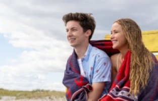 Jennifer Lawrence “Büyü de Gel”le kahkaha tufanı yaşayacak