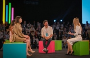 “NEXT by TRT World Forum” binlerce genci bir araya getirdi